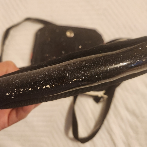 Walking Dead Black Fabric & Patent Messanger Crossbag Purse - Picture 10 of 10